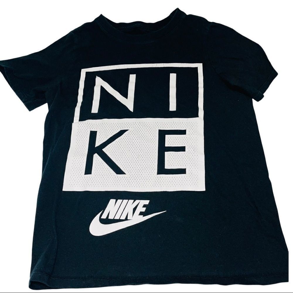 4/$25 - Nike Black Tee - Kids